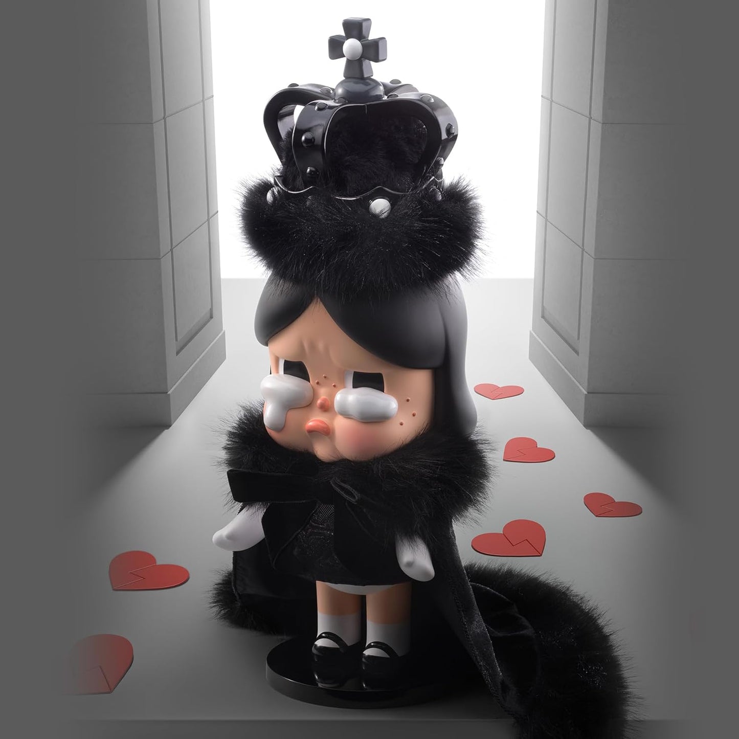 POP MART MEGA Crybaby 400% The Queen of Broken Heart, 14.96 Inch Height, Toys for Modern Home Décor, Collectible Art Toy