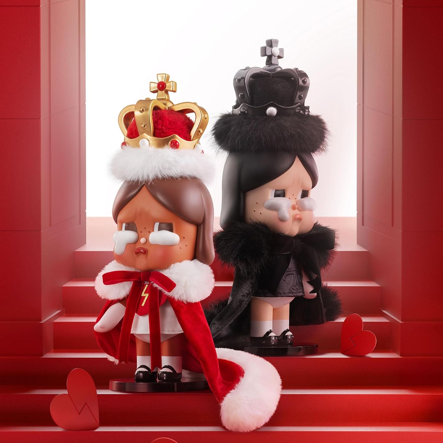 POP MART MEGA Crybaby 400% The Queen of Broken Heart, 14.96 Inch Height, Toys for Modern Home Décor, Collectible Art Toy